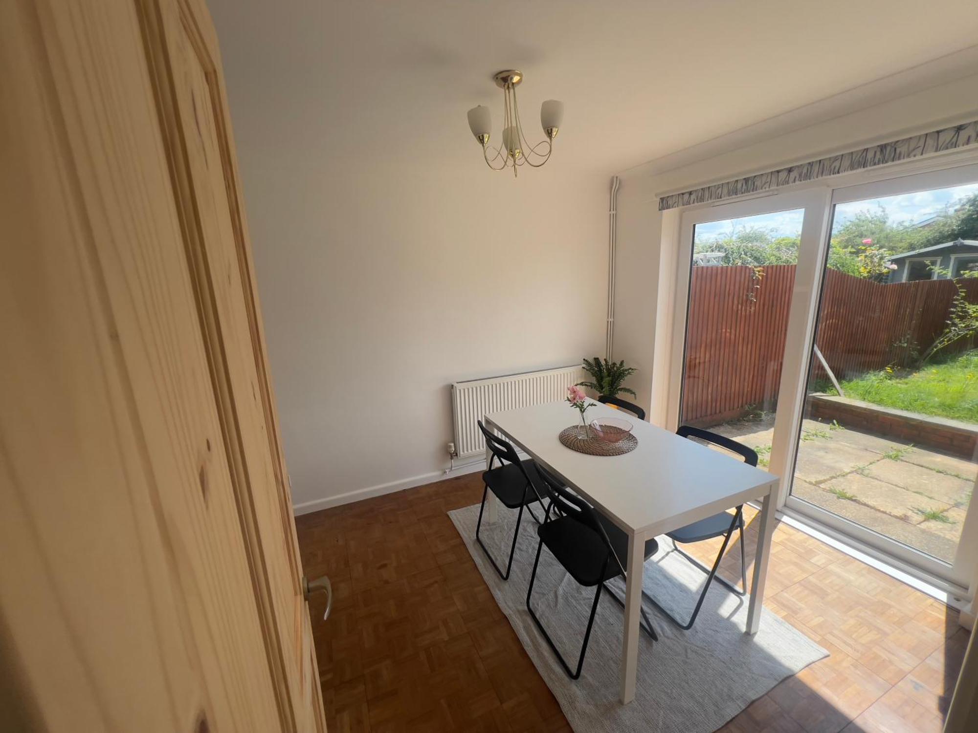 Charming 3-Bed House In Leighton Buzzard Villa Eksteriør bilde