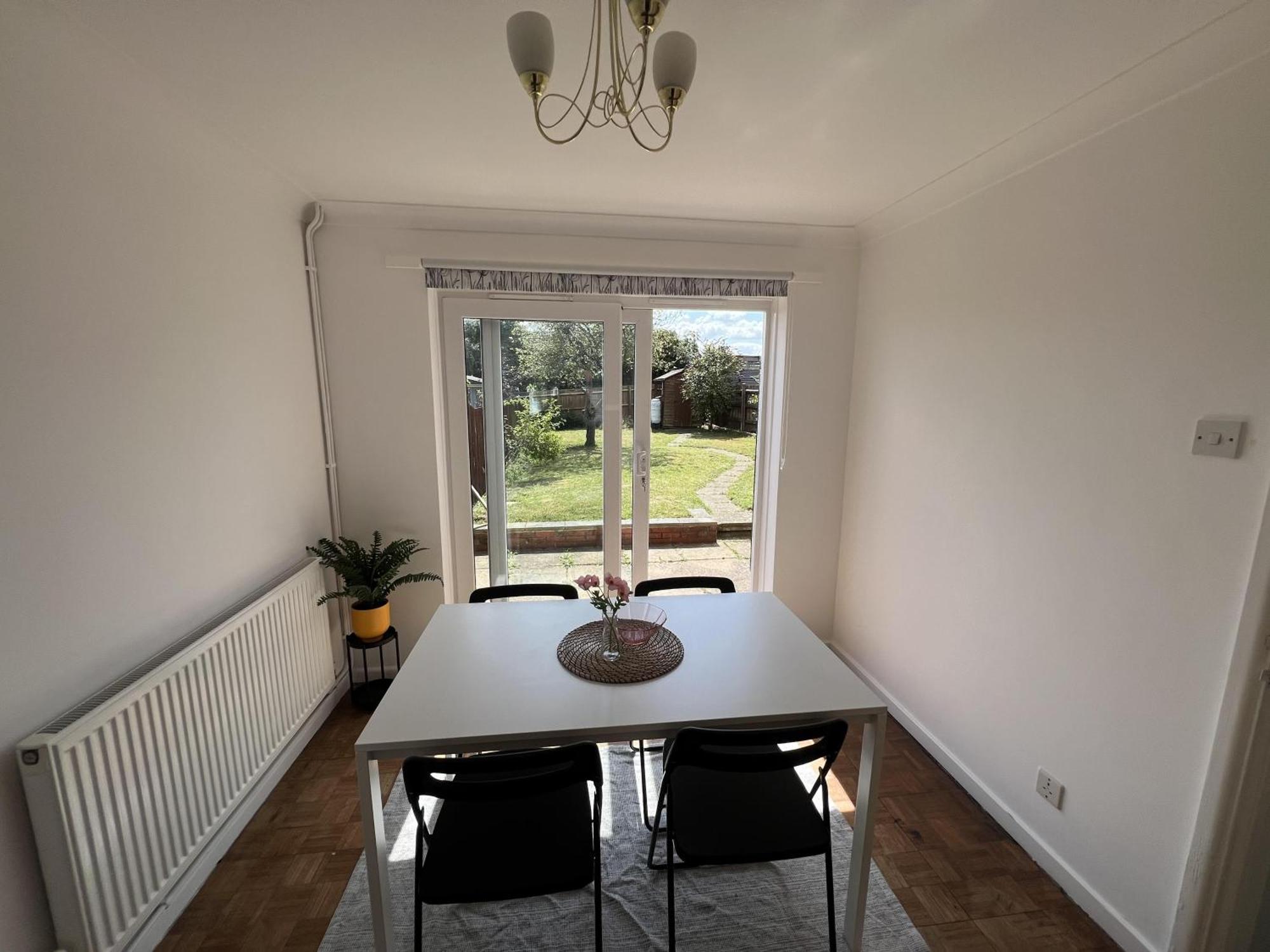 Charming 3-Bed House In Leighton Buzzard Villa Eksteriør bilde
